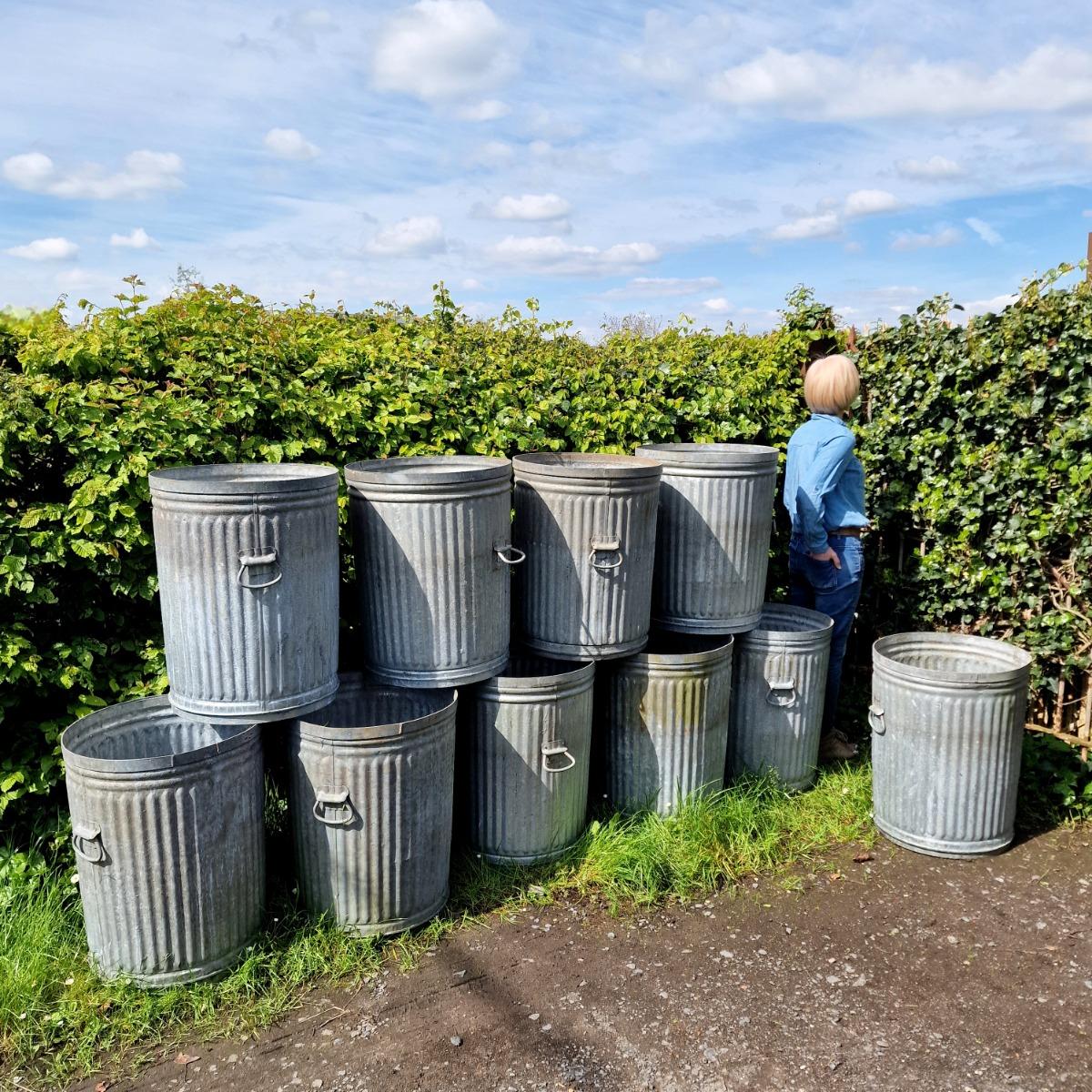 10 Large zinc containers