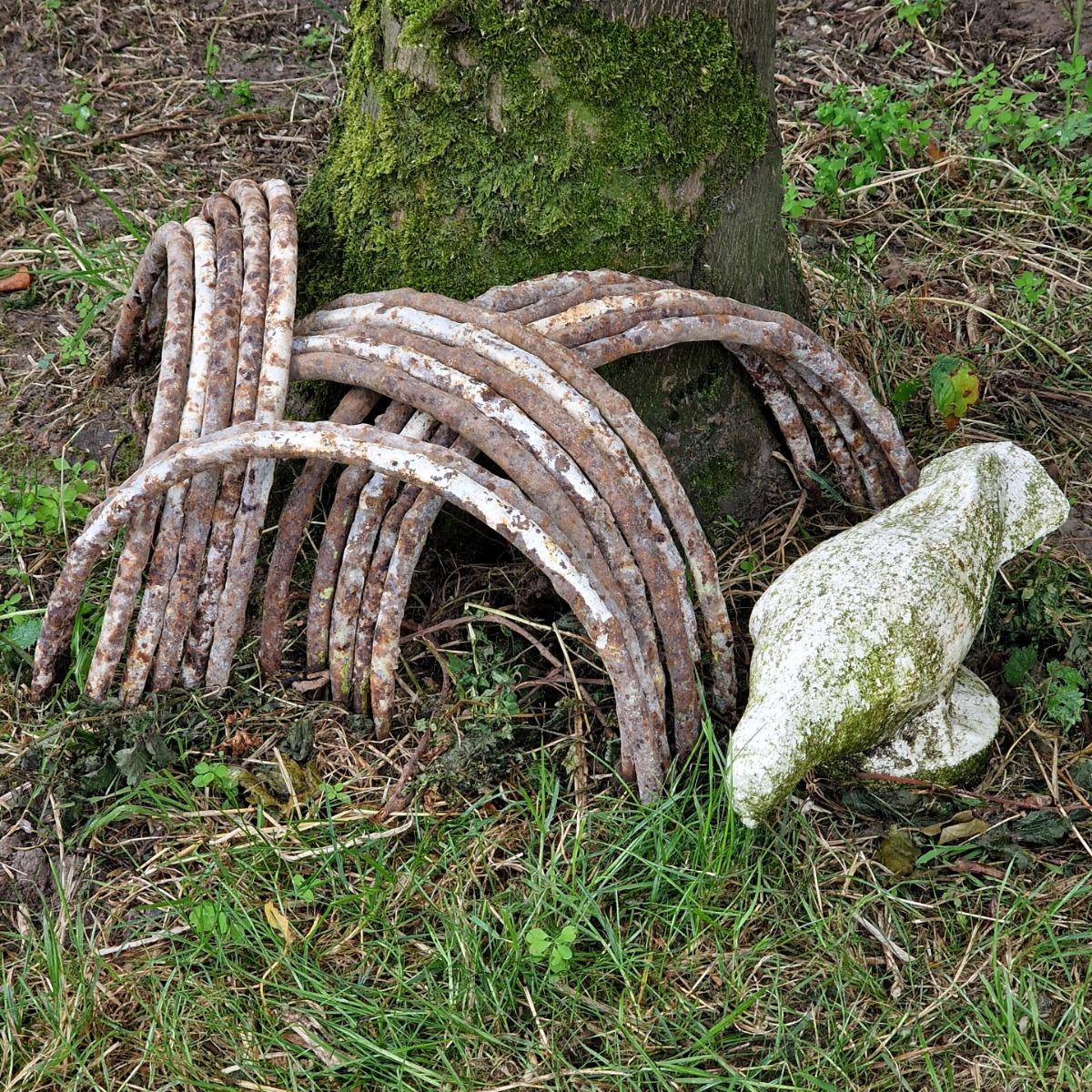 17 faux-bois garden arches