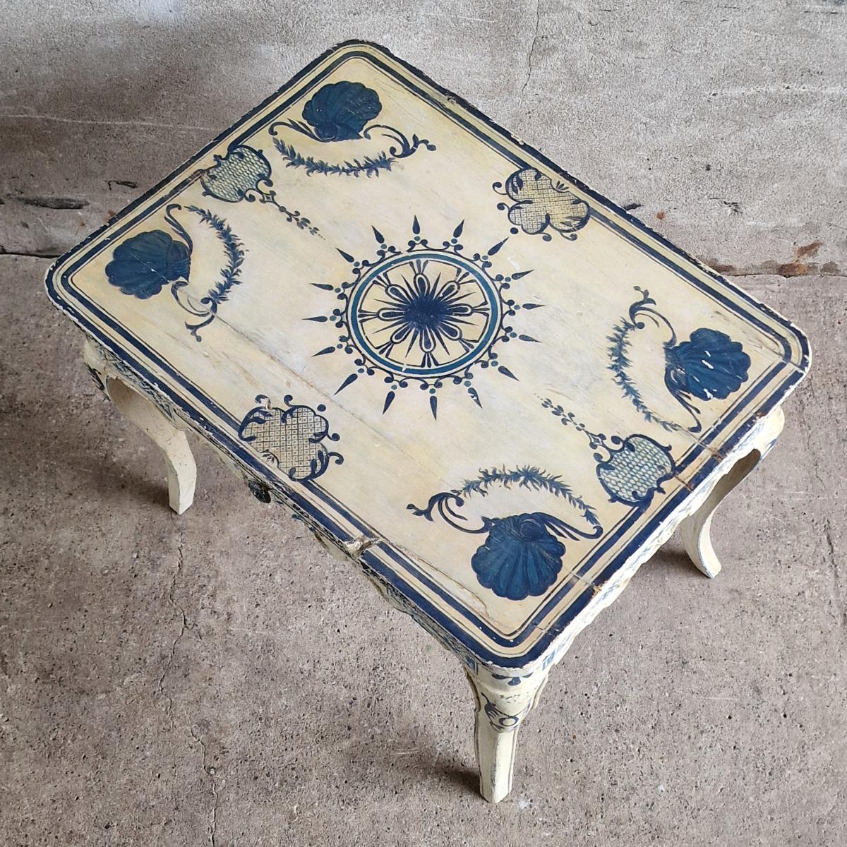 18thC painted side table