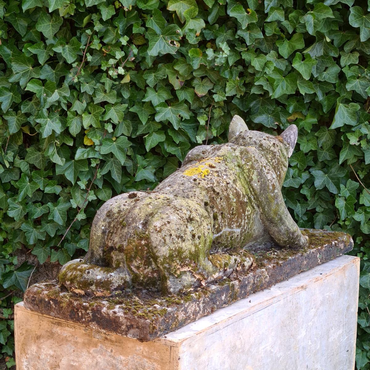 Cast stone lion cub