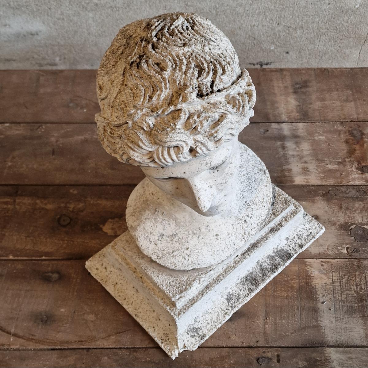 Old plaster head