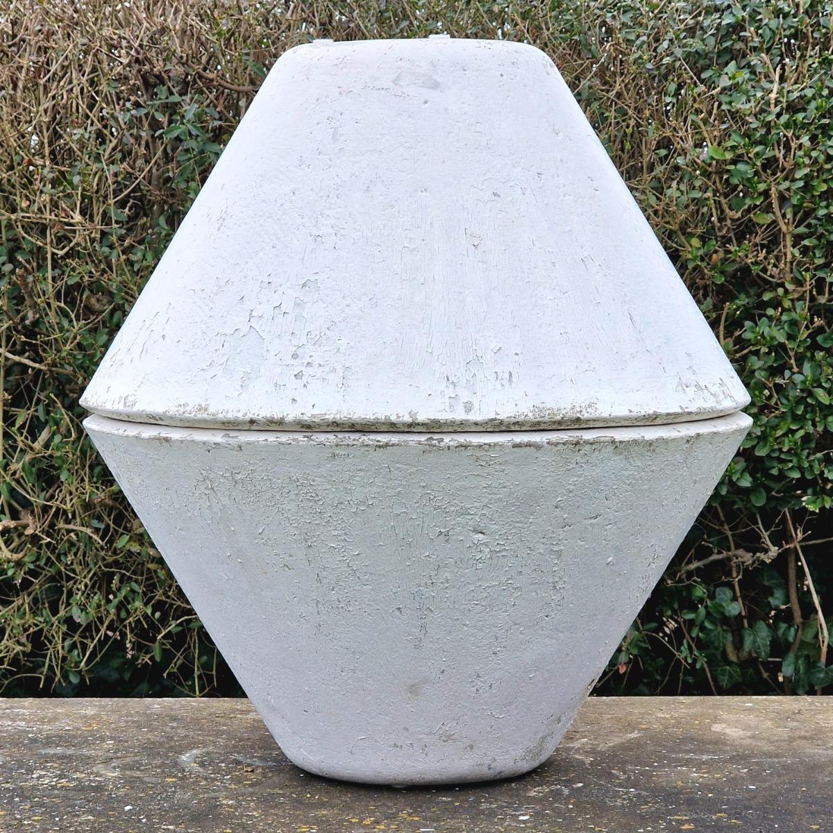 Pair of conical Willy Guhl planters